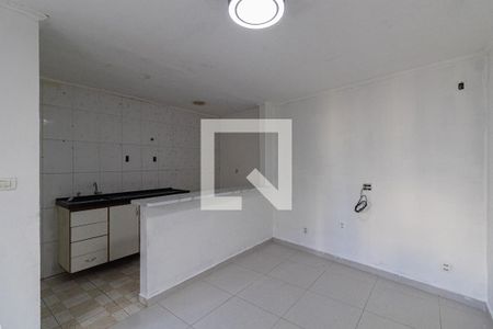 Sala e Cozinha  de casa para alugar com 1 quarto, 60m² em Cangaiba, São Paulo