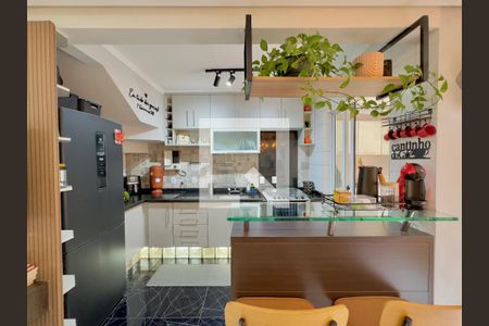 Cozinha de casa de condomínio à venda com 3 quartos, 86m² em Parque Renato Maia, Guarulhos