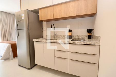 Studio de kitnet/studio para alugar com 1 quarto, 20m² em Caminho das Árvores, Salvador