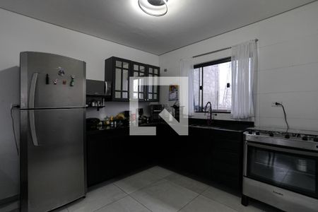 Cozinha de casa para alugar com 3 quartos, 188m² em Vila Lavinia, Mogi das Cruzes
