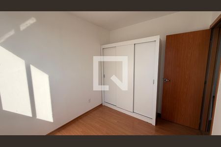 Quarto 1 de apartamento para alugar com 2 quartos, 45m² em Setor Faicalville, Goiânia