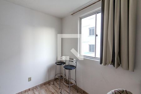 Quarto 1 de apartamento para alugar com 2 quartos, 40m² em Campo Novo, Porto Alegre