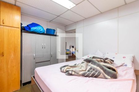 Quarto 2 de casa à venda com 8 quartos, 345m² em Jardim Peri, São Paulo
