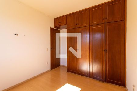 Quarto 2 de apartamento para alugar com 2 quartos, 81m² em Parque Italia, Campinas