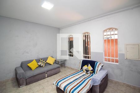 Sala de casa à venda com 4 quartos, 158m² em Vila Santa Maria, Guarulhos