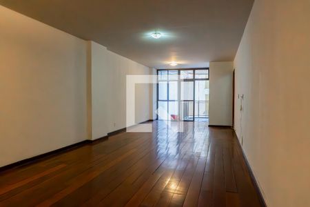 Sala de apartamento para alugar com 3 quartos, 140m² em Tijuca, Rio de Janeiro