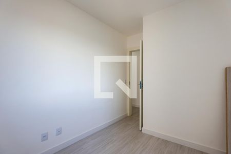 Quarto 1 de apartamento para alugar com 2 quartos, 43m² em Jardim Tres Irmaos, Taboão da Serra