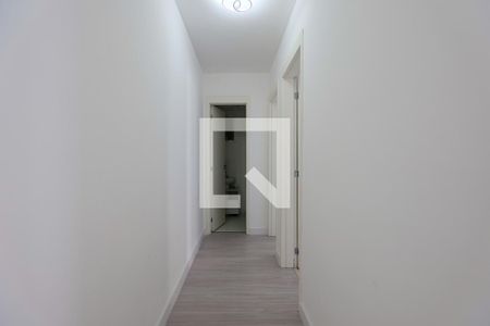 Corredo de apartamento para alugar com 2 quartos, 43m² em Jardim Tres Irmaos, Taboão da Serra