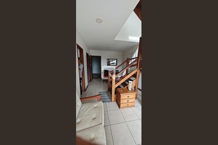 Apartamento para alugar com 3 quartos, 125m² em Vila Nova, Cabo Frio