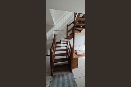 Apartamento para alugar com 3 quartos, 125m² em Vila Nova, Cabo Frio