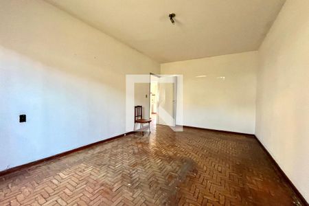 Quarto 1 de casa à venda com 2 quartos, 300m² em Cidade Domitila, São Paulo