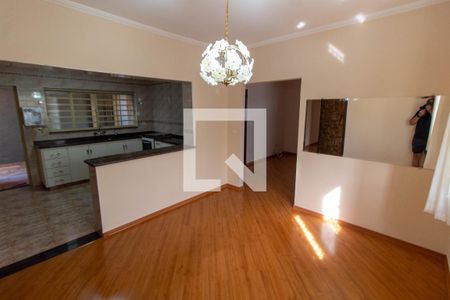 SALA DE JANTAR de casa para alugar com 3 quartos, 150m² em Vila Santa Isabel, Campinas