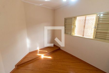 QUARTO 1 de casa para alugar com 3 quartos, 150m² em Vila Santa Isabel, Campinas
