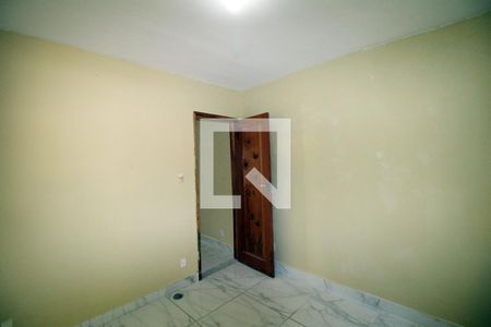 Quarto 1 de casa para alugar com 2 quartos, 80m² em Vista Alegre, Rio de Janeiro