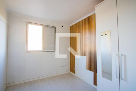 Quarto 2 de apartamento para alugar com 2 quartos, 60m² em Parque Sao Vicente, Santo André