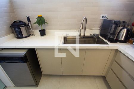 Cozinha de apartamento para alugar com 2 quartos, 82m² em Vila Nova Conceição, São Paulo