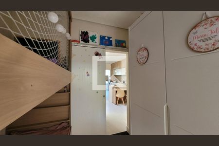 Quarto de casa para alugar com 2 quartos, 140m² em Jardim Americano, Itaquaquecetuba