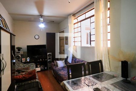 Apartamento à venda com 2 quartos, 50m² em Santa Efigênia, Belo Horizonte