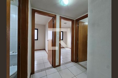 corredor  de apartamento para alugar com 3 quartos, 84m² em Matatu, Salvador