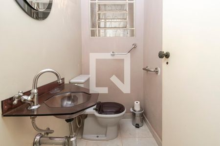 Casa à venda com 4 quartos, 140m² em Vila Congonhas, São Paulo