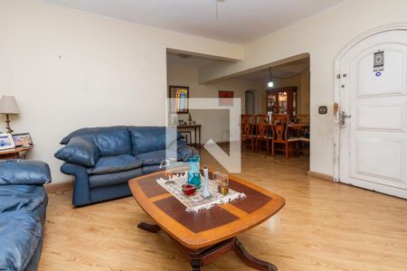 Casa à venda com 4 quartos, 140m² em Vila Congonhas, São Paulo