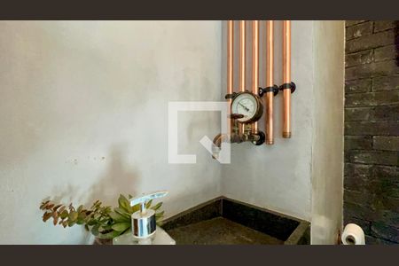 Lavabo de apartamento para alugar com 2 quartos, 120m² em Paraíso, São Paulo