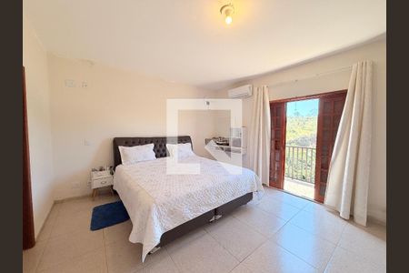 Suíte 1 de casa à venda com 5 quartos, 403m² em Serra dos Cristais, Várzea Paulista