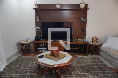Casa à venda com 3 quartos, 156m² em Jardim Nossa Senhora do Carmo, São Paulo