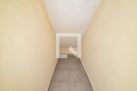 Sala de casa de condomínio para alugar com 1 quarto, 60m² em Maracanã, Praia Grande