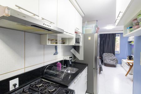 Cozinha de apartamento à venda com 2 quartos, 48m² em Cavalhada, Porto Alegre