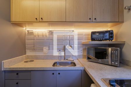 Cozinha e Área de Serviço de apartamento para alugar com 1 quarto, 47m² em Itaim Bibi, São Paulo
