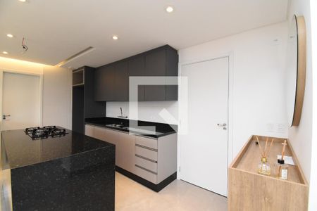 Sala e Cozinha de apartamento para alugar com 2 quartos, 67m² em Boa Vista, Curitiba