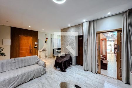 Casa à venda com 4 quartos, 240m² em Mooca, São Paulo