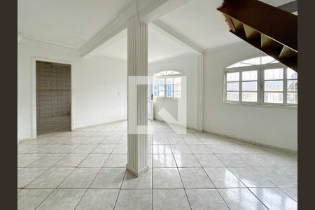 Sala de casa para alugar com 3 quartos, 200m² em Barreiros, São José