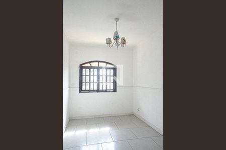 Casa para alugar com 4 quartos, 130m² em Campo Grande, Rio de Janeiro