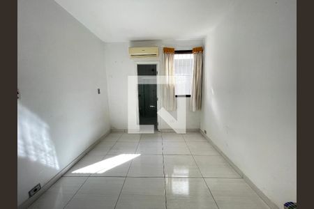 Quarto 1 de casa à venda com 4 quartos, 85m² em Conjunto Residencial Butanta, São Paulo