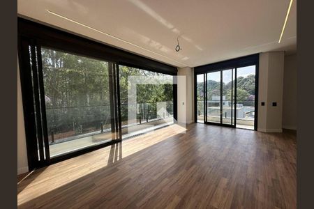 Casa à venda com 5 quartos, 640m² em Swiss Park, São Bernardo do Campo