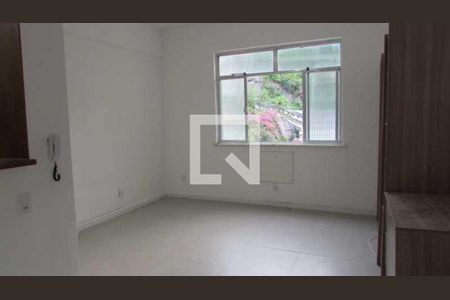 Apartamento à venda com 1 quarto, 27m² em Catete, Rio de Janeiro