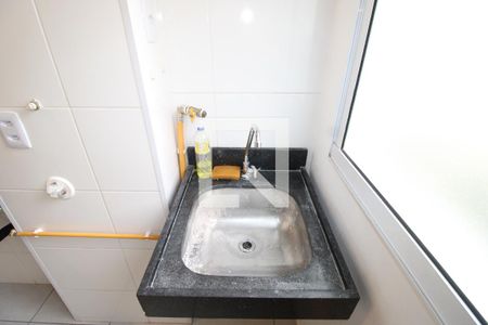 Sala / Cozinha de apartamento para alugar com 2 quartos, 43m² em Colônia (zona Leste), São Paulo