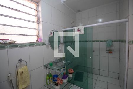 Banheiro  de casa à venda com 3 quartos, 500m² em Vila Albertina, São Paulo