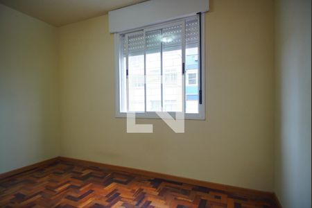 Quarto 1 de apartamento à venda com 3 quartos, 70m² em Vila Ipiranga, Porto Alegre