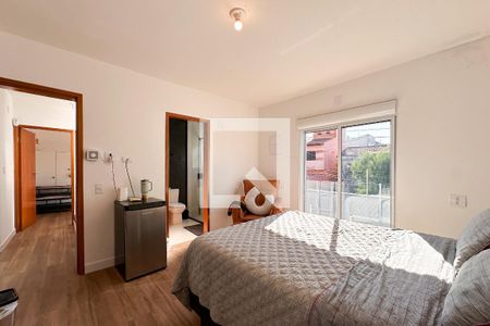 Suíte 1 de casa para alugar com 3 quartos, 180m² em Vila Alvinopolis, São Bernardo do Campo