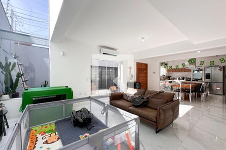 Sala de casa para alugar com 3 quartos, 180m² em Vila Alvinopolis, São Bernardo do Campo