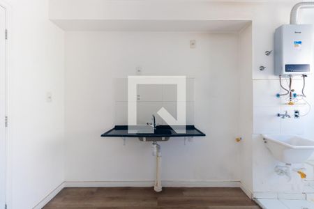 Cozinha de apartamento à venda com 2 quartos, 37m² em Vila Virginia, São Paulo