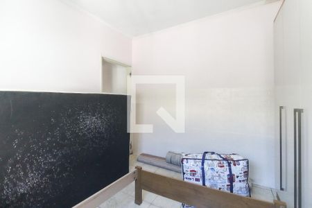 Quarto 2 de casa para alugar com 2 quartos, 59m² em Jardim Lajeado, São Paulo