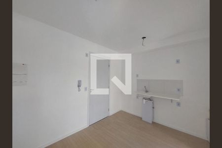 Sala de apartamento para alugar com 2 quartos, 28m² em Campo Grande, São Paulo