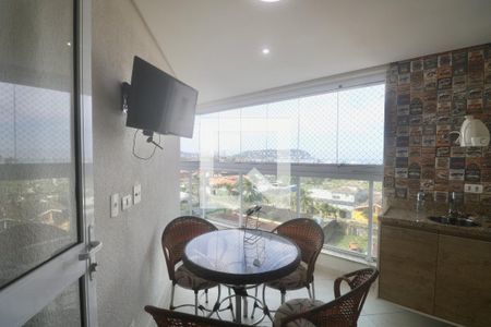 Varanda de apartamento para alugar com 2 quartos, 47m² em Jardim Virginia, Guarujá