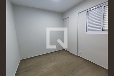 Quarto de apartamento para alugar com 3 quartos, 98m² em Cambuí, Campinas