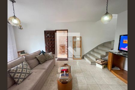 Casa para alugar com 2 quartos, 176m² em Vila Universitaria, São Paulo