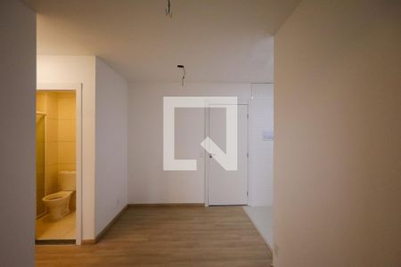 Sala  de apartamento para alugar com 2 quartos, 40m² em Usina Piratininga, São Paulo